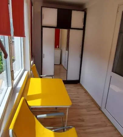 Casa Francisc 招待所 艾福雷诺德