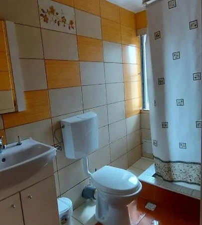 招待所 Casa Francisc 艾福雷诺德